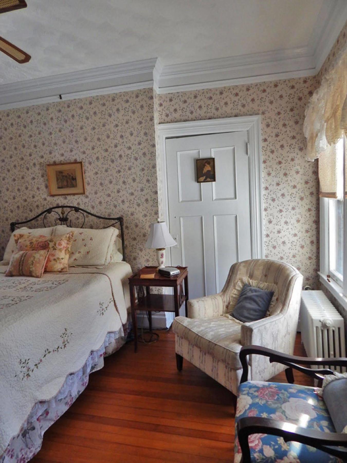 Manor House Bed & Breakfast Norfolk Bagian luar foto