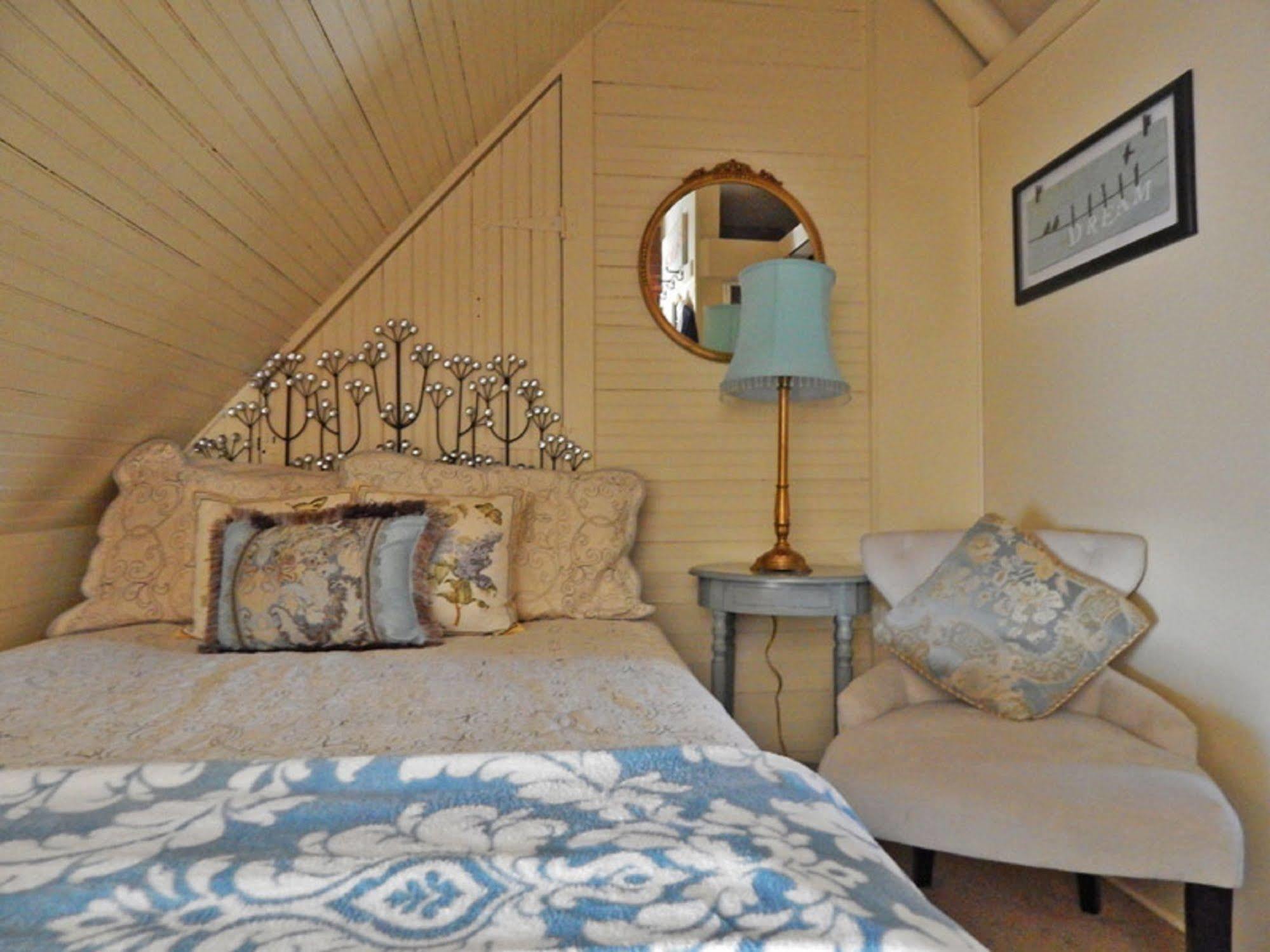 Manor House Bed & Breakfast Norfolk Bagian luar foto